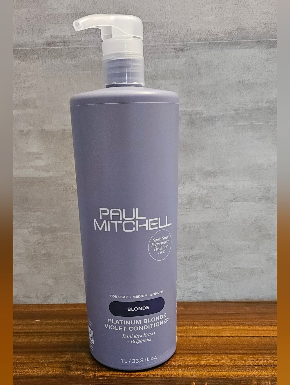 Paul Mitchell Platinum Blonde Violet Conditioner - Purple Bottle